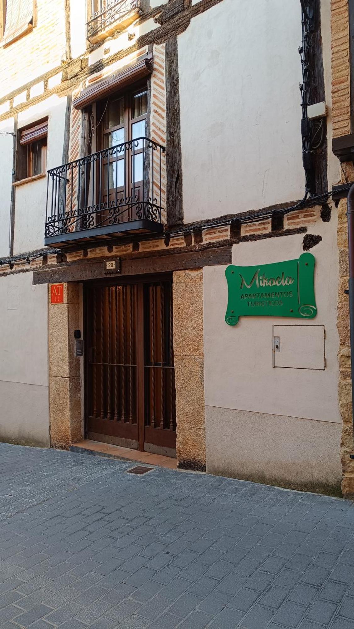 Mikaela Segunda-Planta Sin Ascensor Apartment El Burgo De Osma Bagian luar foto